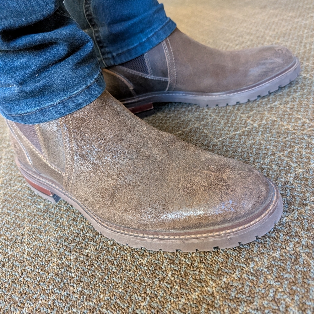Johnston & Murphy Chelsea Slip On Boots - Picture 9 of 9